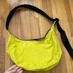 BAGGU Sour Medium Crescent